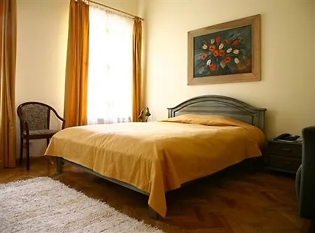 Elizabete Design Готель 3*